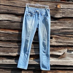 Free❤️ boyfriend life style denim jeans light wash